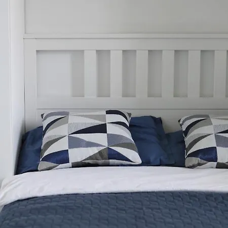 Capital Towers - Modern Z Widokiem Na Rzeke I Park * ジェシュフ