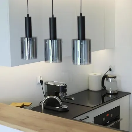 Capital Towers - Modern Z Widokiem Na Rzekę Apartament *