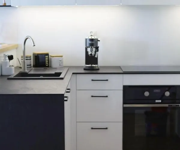 Capital Towers - Modern Z Widokiem Na Rzeke I Park Apartment